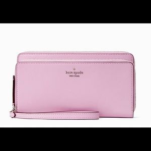 Kate spade Peyton wristlet